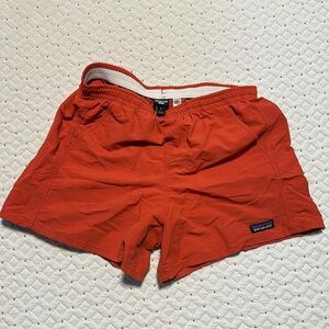 Patagonia baggies 5”